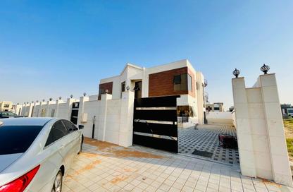 Villa - 4 Bedrooms - 5 Bathrooms for rent in Hoshi 1 - Hoshi - Al Badie - Sharjah