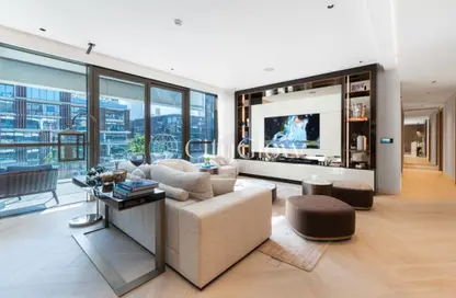 Apartment - 3 Bedrooms - 5 Bathrooms for sale in City Walk Residential Building 10 - City Walk Residential - City Walk - Dubai