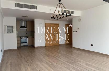 Apartment - 1 Bedroom - 2 Bathrooms for rent in Building E - Al Zeina - Al Raha Beach - Abu Dhabi