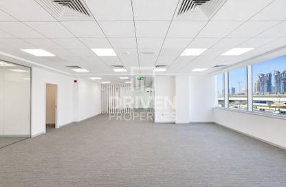 Office Space - Studio for rent in Emaar Business Park Building 4 - Emaar Business Park - Sheikh Zayed Road - Dubai