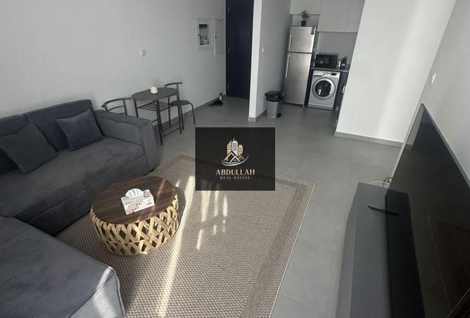 74233408 - صورة العقار 2