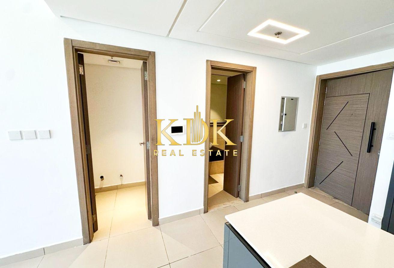 Spacious 1Br | Pool View | Prime Location photo 7