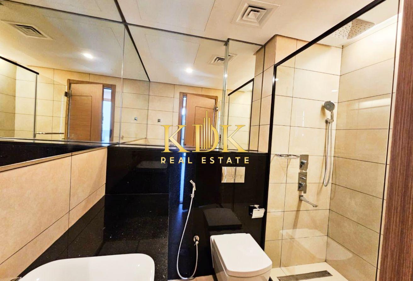 Spacious 1Br | Pool View | Prime Location photo 8