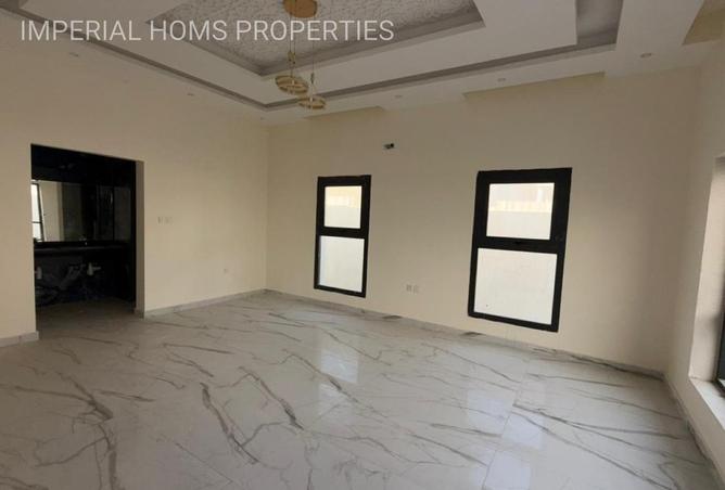 97400609 - Property Image 3