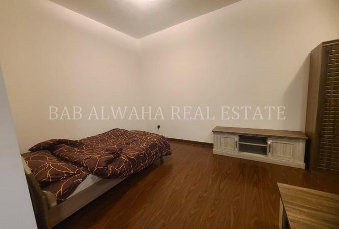 74623487 - Property Image 2