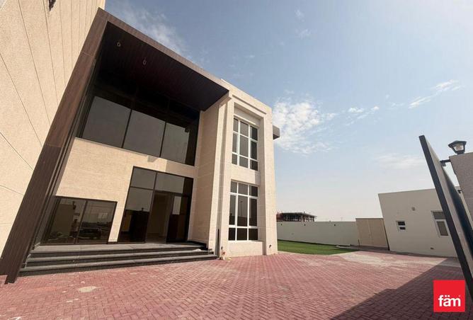 80693220 - Property Image 3