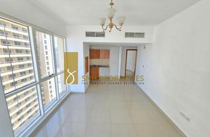 Apartment - 1 Bedroom - 2 Bathrooms for rent in Lakeside Tower B - Lakeside Residence - Dubai Production City (IMPZ) - Dubai