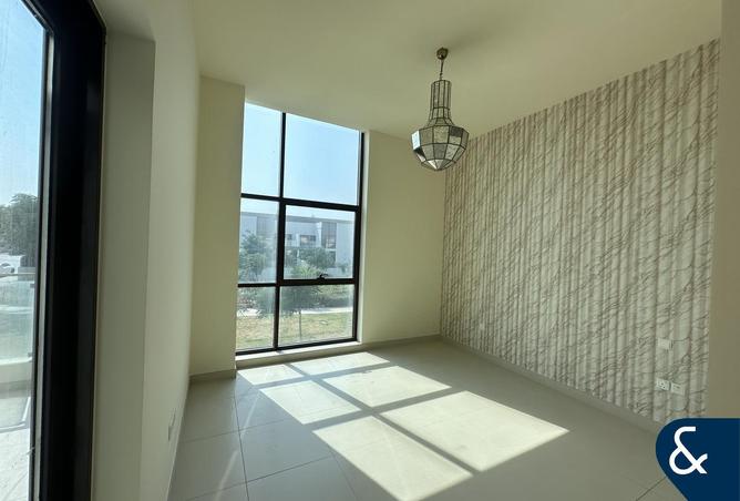 84902541 - صورة العقار 3
