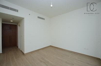 Apartment - 2 - 2 for rent in Holland Gardens - Town Square - Dubai