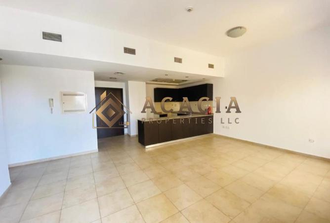 121103245 - Property Image 3