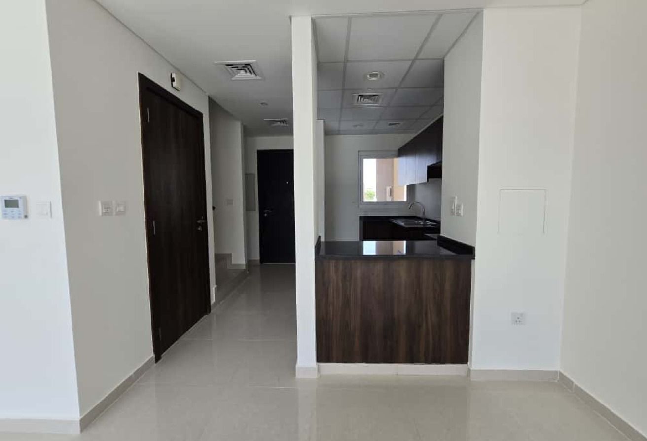 3 bedroom villa in Avencia, Damac Hills 2: 5