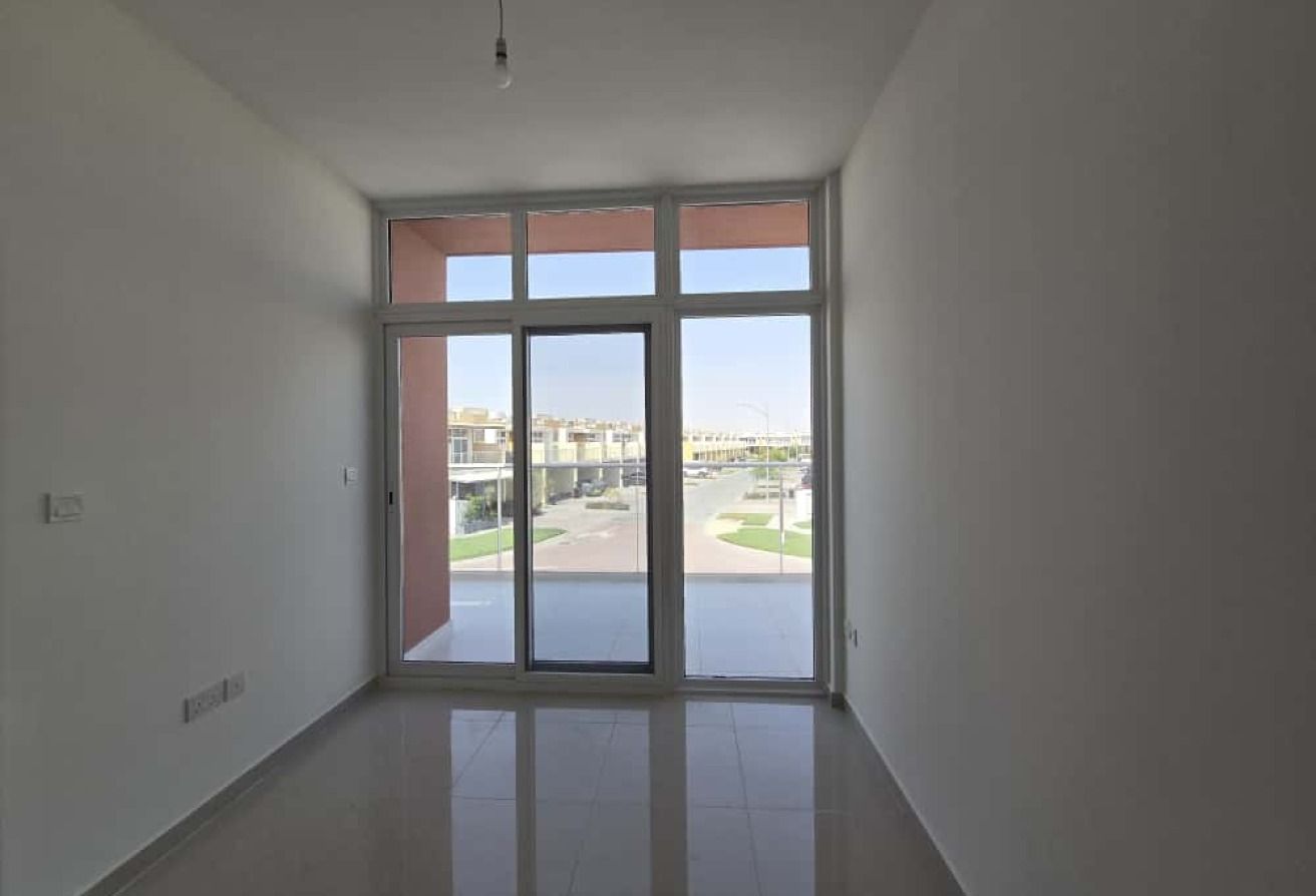 3 bedroom villa in Avencia, Damac Hills 2: 16