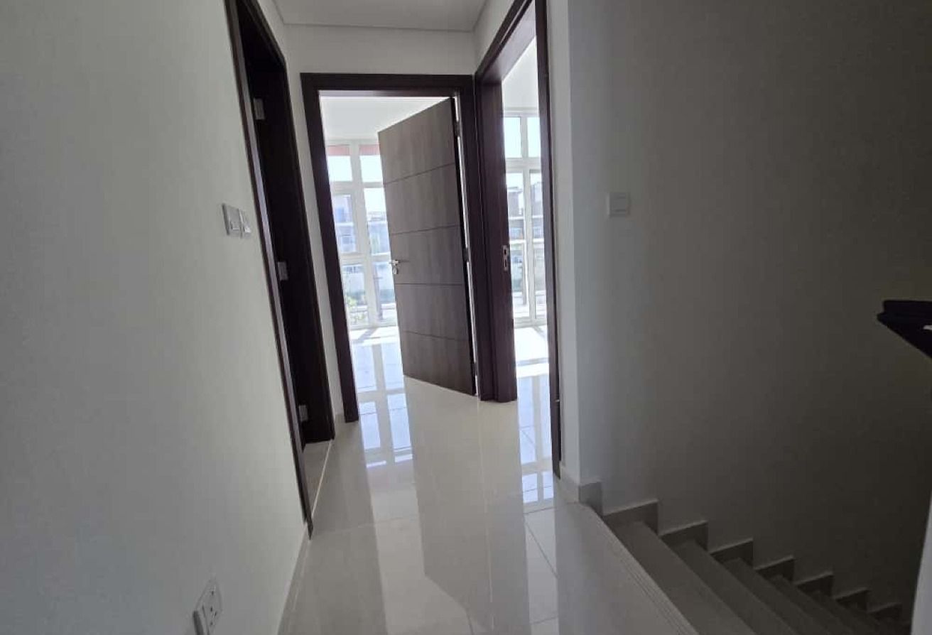3 bedroom villa in Avencia, Damac Hills 2: 8