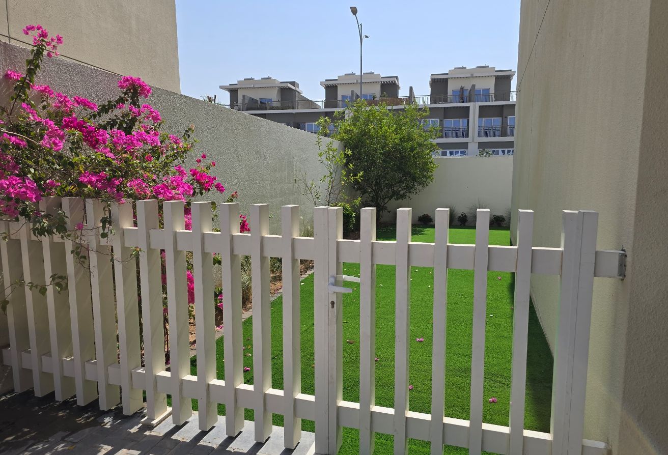 3 bedroom villa in Avencia, Damac Hills 2: 23