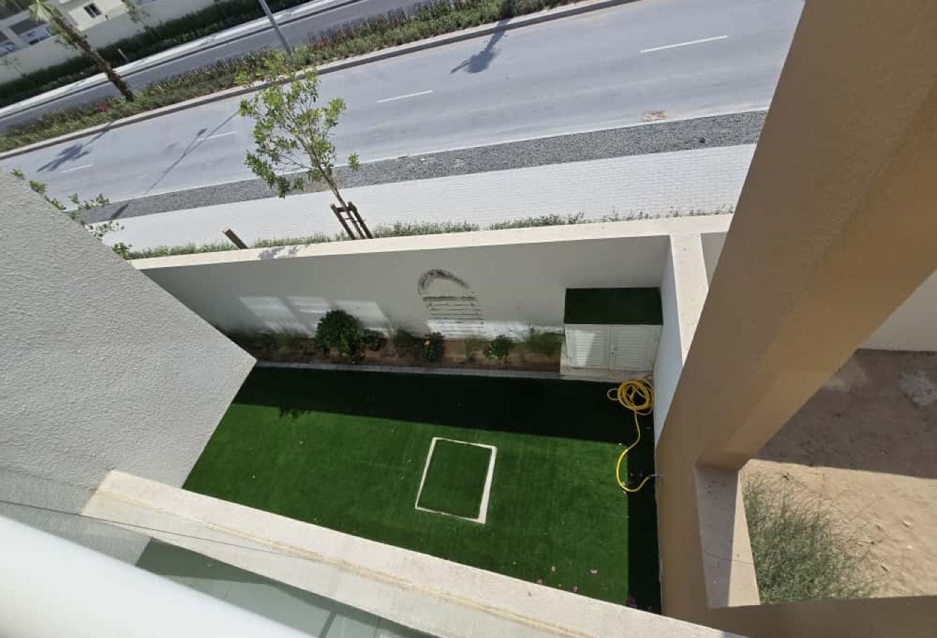 3 bedroom villa in Avencia, Damac Hills 2: 24