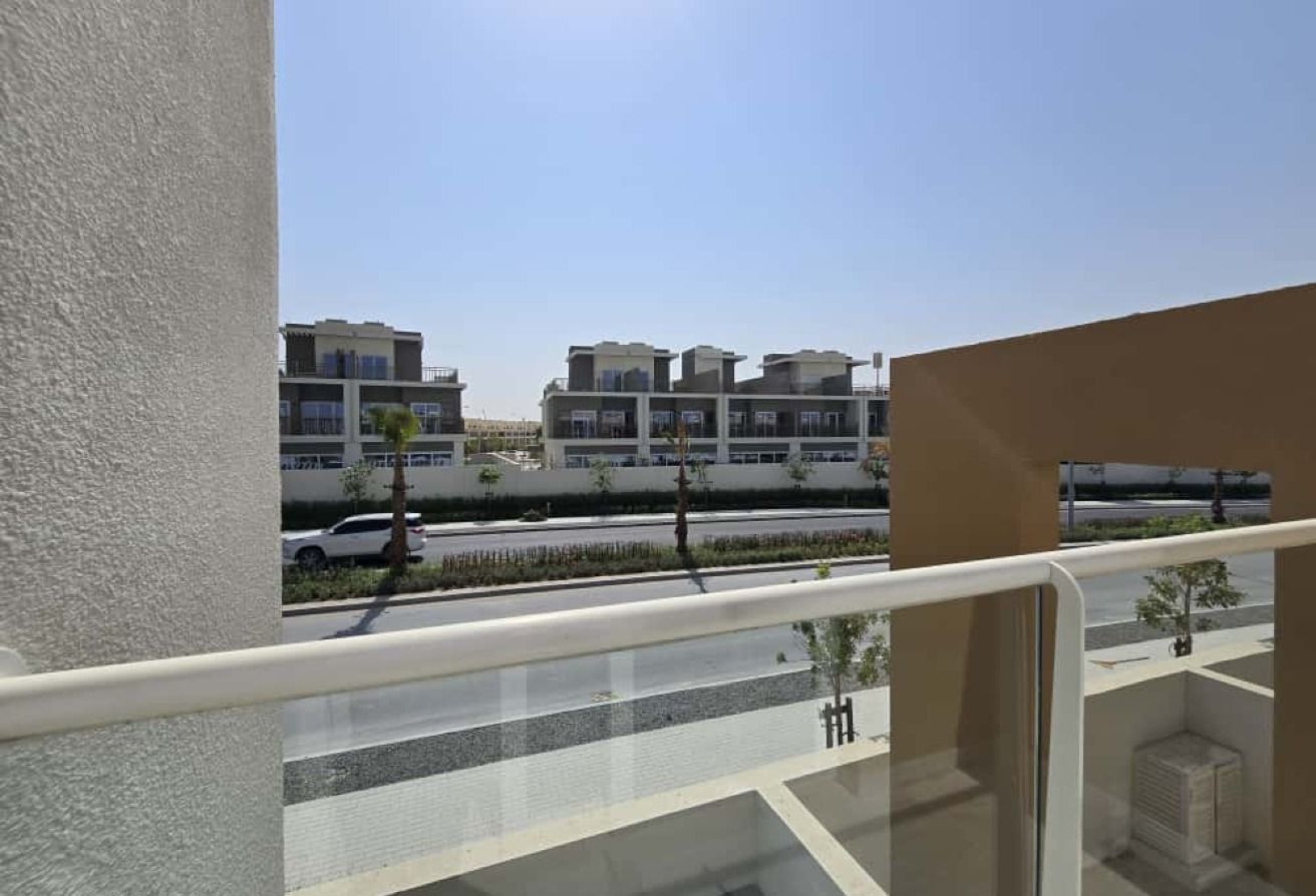 3 bedroom villa in Avencia, Damac Hills 2: 22