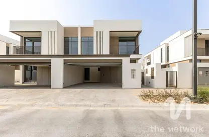 Villa - 4 Bedrooms - 5 Bathrooms for rent in Tilal Al Furjan - Al Furjan - Dubai
