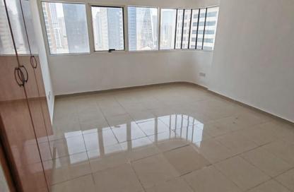 Apartment - 2 Bedrooms - 2 Bathrooms for rent in Al Taawun - Sharjah