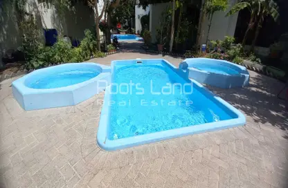Villa - 4 Bedrooms - 4 Bathrooms for rent in Umm Suqeim 1 Villas - Umm Suqeim 1 - Umm Suqeim - Dubai