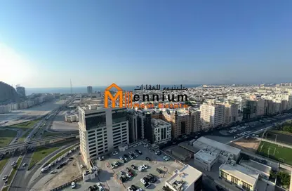 شقة - 2 غرف نوم - 2 حمامات للبيع في مركز اعمال الغانم - المجاز 3 - المجاز - الشارقة