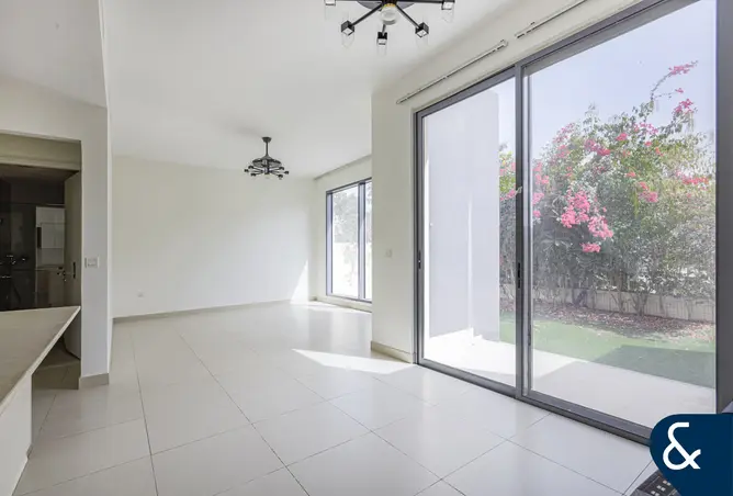 151914410 - Property Image 3