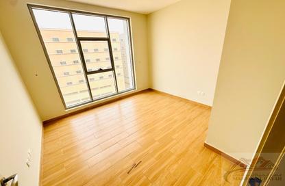 Apartment - 2 Bedrooms - 3 Bathrooms for rent in Muwaileh 29 Building - Muwaileh - Sharjah