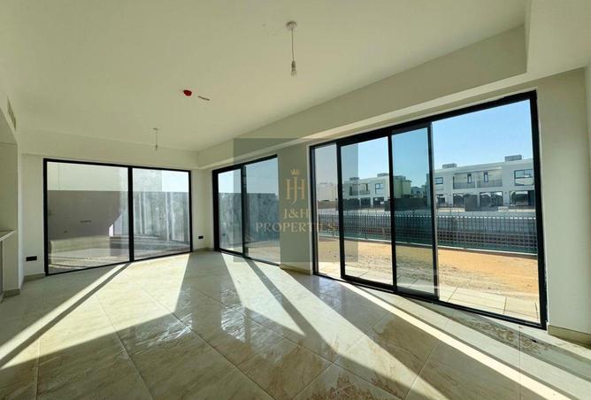 70299174 - صورة العقار 3