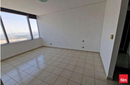 Apartment - 1 Bedroom - 2 Bathrooms for sale in Sky Gardens - DIFC - Dubai