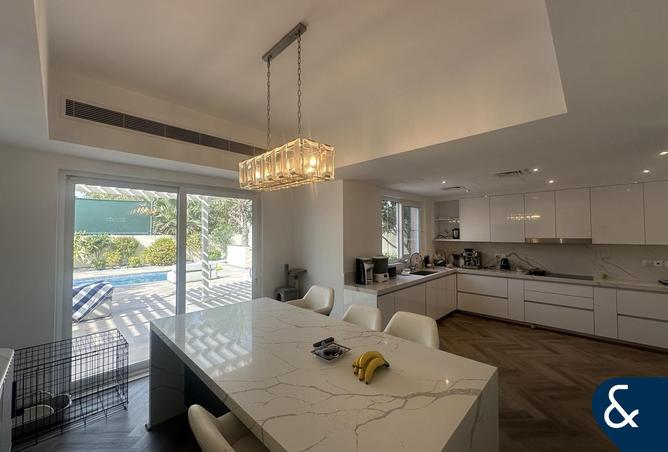 54385229 - Property Image 3