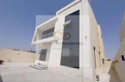 Villa - 5 Bedrooms - 6 Bathrooms for sale in Al Ameera Village - Ajman