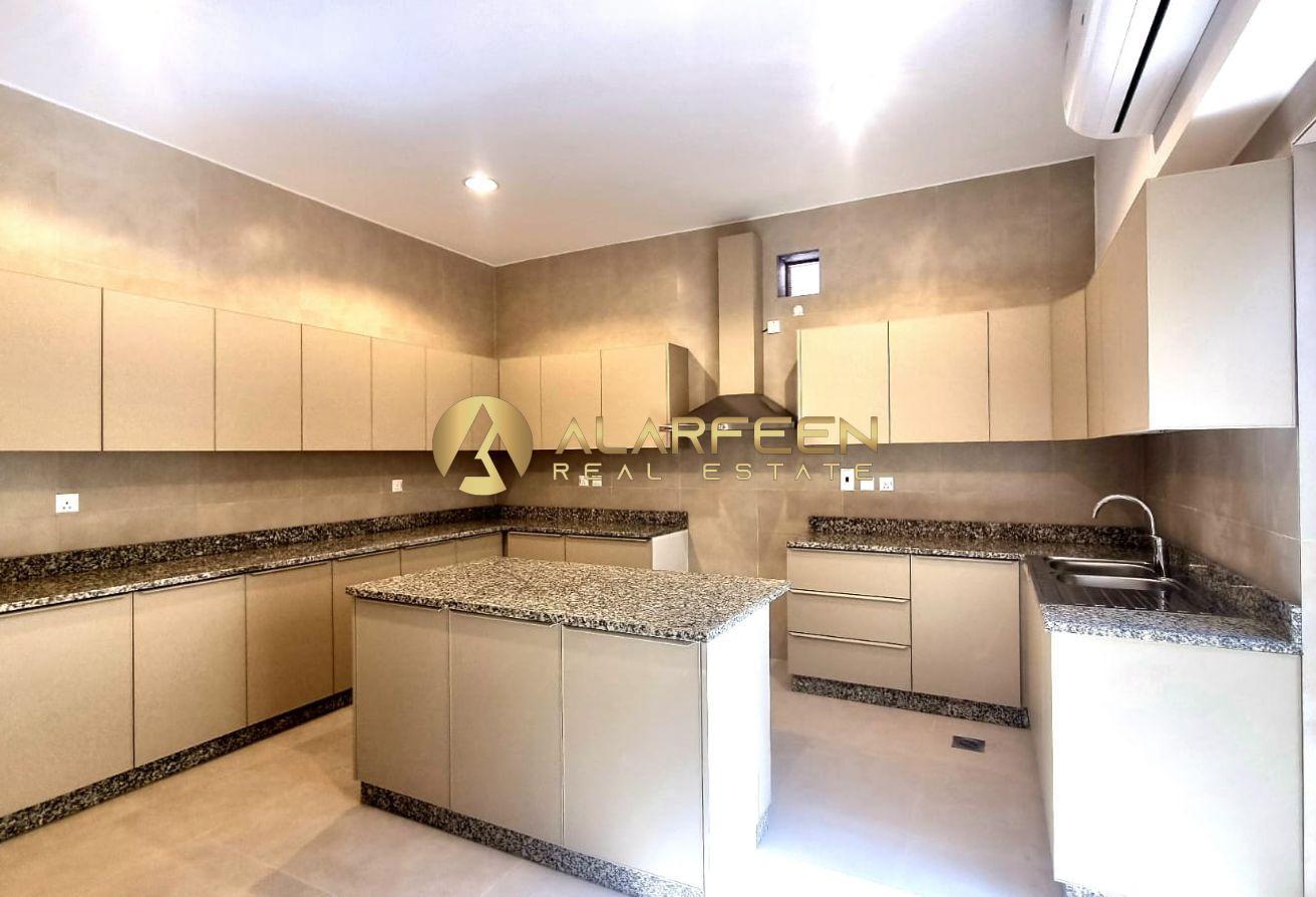 Luxury Villa l Spacious Layout l Vacant photo 4