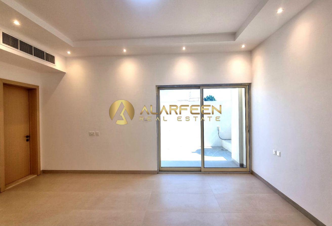 Luxury Villa l Spacious Layout l Vacant photo 7