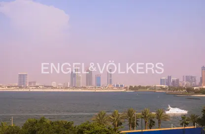 Apartment - 2 Bedrooms - 4 Bathrooms for sale in Dream Palm Residence - The Crescent - Palm Jumeirah - Dubai
