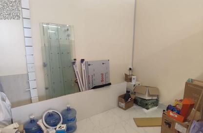 Shop - Studio - 1 for rent in Al Karama Area - Ajman