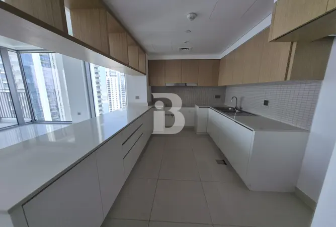 155076106 - Property Image 2