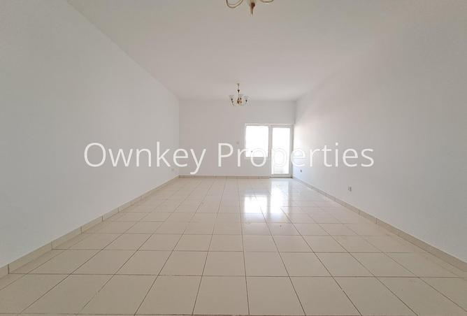 71910230 - Property Image 3