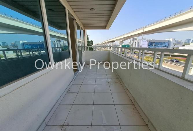 71910230 - Property Image 2