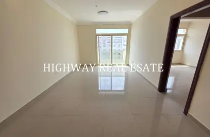 Apartment - 1 Bedroom - 2 Bathrooms for rent in Muwaileh 29 Building - Muwaileh - Sharjah