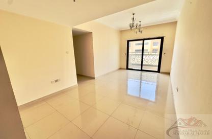 Apartment - 2 - 3 for rent in SG Muwaileh Building - Muwaileh - Sharjah
