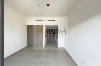 Apartment - Studio - 1 for rent in Jawaher Residences - Maryam Island - Al Khan - Sharjah Apartment - Studio - 1 for rent in Jawaher Residences - Maryam Island - Al Khan - Sharjah