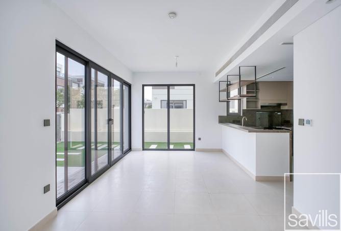 83642327 - Property Image 3