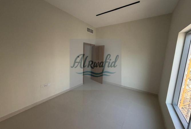 64041922 - صورة العقار 2