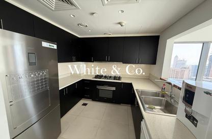 Apartment - 2 Bedrooms - 3 Bathrooms for rent in Boulevard Crescent Tower 1 - BLVD Crescent - Downtown Dubai - Dubai