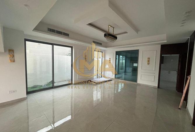 127914039 - Property Image 2