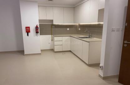 Apartment - 1 Bedroom - 1 Bathroom for sale in Hayat Boulevard 2A - Hayat Boulevard 2 - Hayat Boulevard - Town Square - Dubai