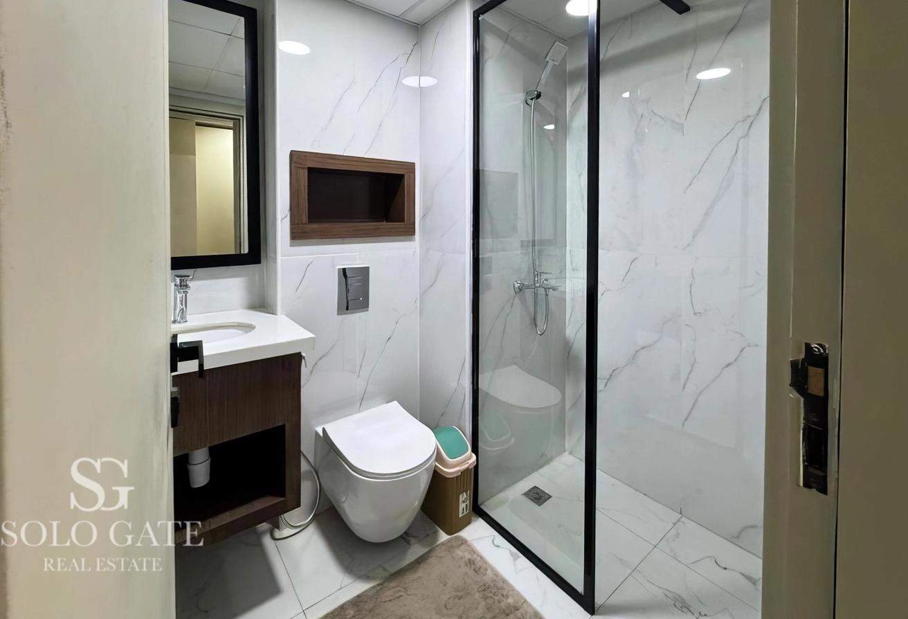 Fully Furnished | Community View | Ready To Move photo 6