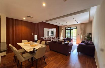 Apartment - 2 Bedrooms - 3 Bathrooms for sale in Yansoon 7 - Yansoon - Old Town - Downtown Dubai - Dubai