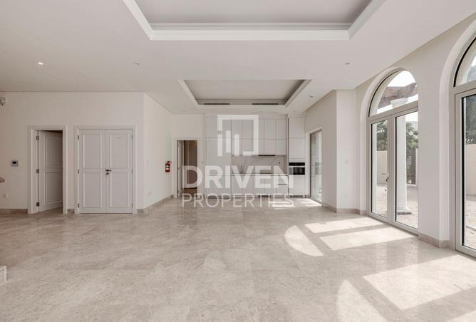 68663198 - Property Image 2