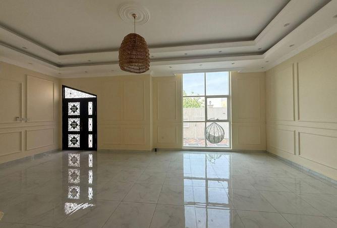 79825500 - Property Image 2