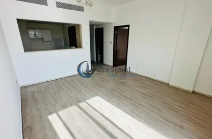 Apartment - 1 Bedroom - 2 Bathrooms for rent in Building T05 - Spain Cluster - International City - Dubai